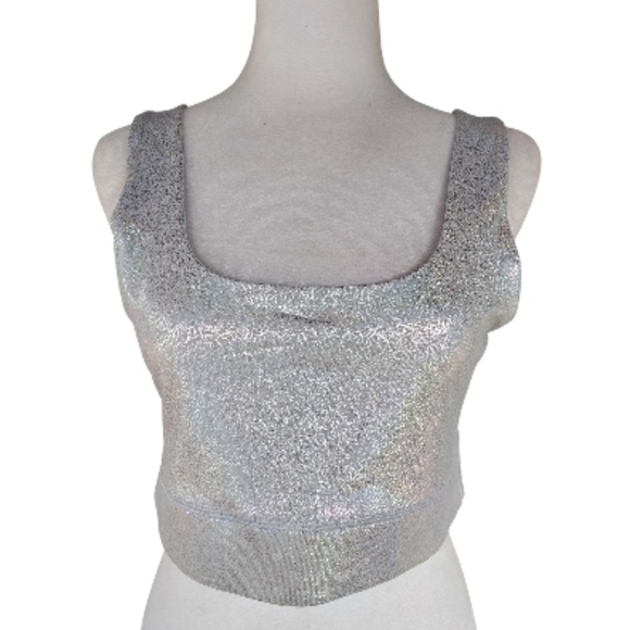 Fabletics Harlyn Medium Impact Sports Bra Silver Glitter Hologram Size Medium - Picture 5 of 7